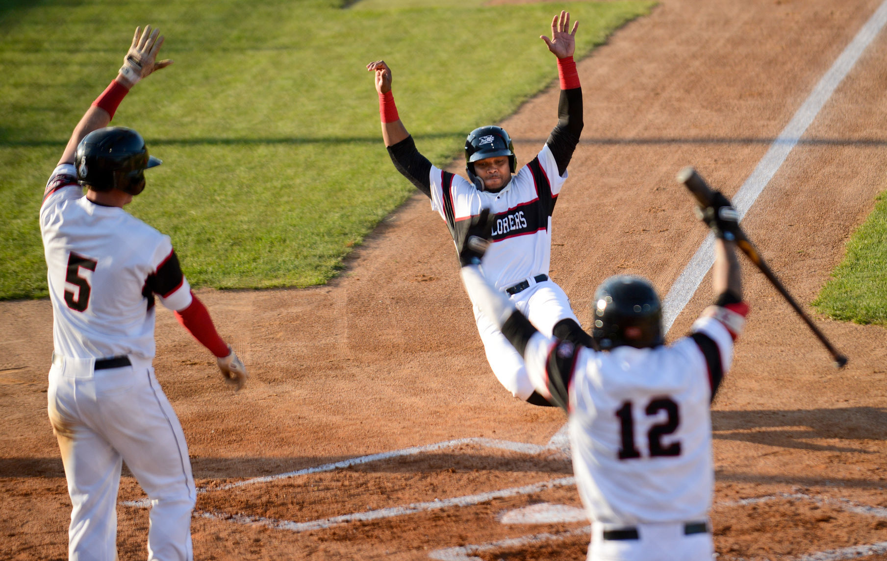Sioux City Explorers vs. Lincoln Saltdogs